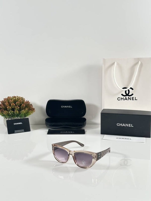Chane_l Water_Brown